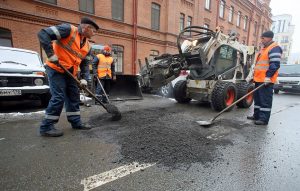 В этом году петербургские дороги ремонтировали по-новому