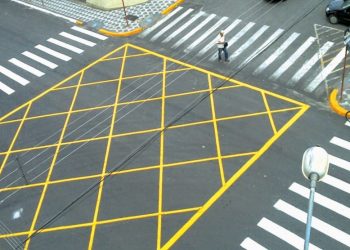 «Вафельница не изменит ситуацию» — эксперт о новых мерах по борьбе с пробками