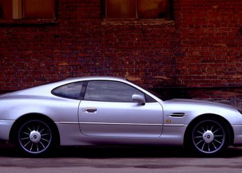 Названы марки машин с «красивыми» номерами