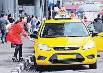 В Петербурге возьмут такси под контроль