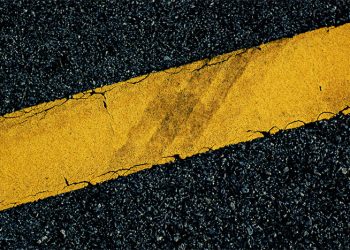 Лучшее – враг хорошего: эксперт о желтой дорожной разметке