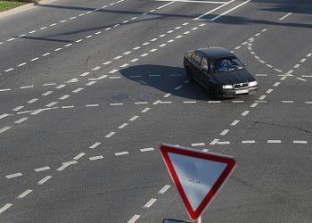 Автоэксперты прокомментировали идею ввести платные перекрестки