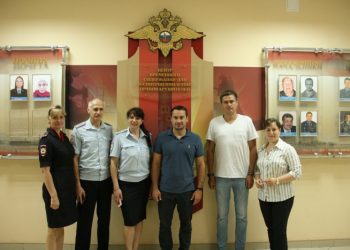 Дмитрий Носов посетил Центр временного содержания для несовершеннолетних в Санкт-Петербурге