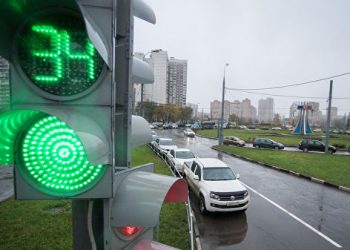 Эксперты выступили против идеи об изменении формы секций светофоров
