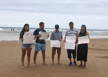 С южного берега Франции конечно виднее