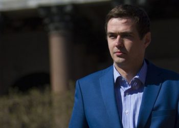 Александр Холодов: «Звонили, представлялись СМИ, спрашивали, сколько денег вы берёте»