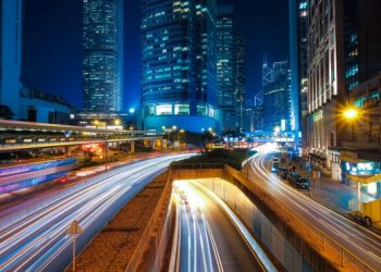 Эксперт прокомментировал внедрение умных «лежачих полицейских» на дорогах России