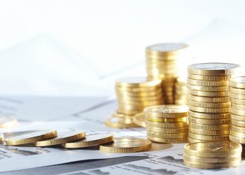 Вера в стабильность плюс отсутствие роста доходов: эксперт об автокредитах