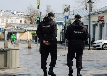 В Госдуме обсудили расширение права полиции стрелять по гражданам