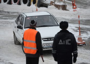 Эксперты оценили упрощение сдачи экзамена на права после новых идей МВД
