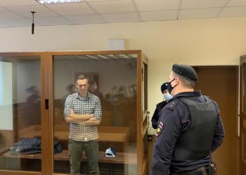 Эксперт: штраф Навального заплатят зарубежные спонсоры