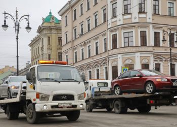 «Пчелы против меда»: в Петербурге вырастет объем автоштрафов