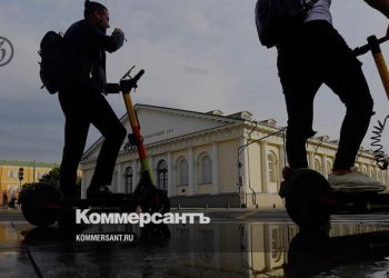 Электросамокатам ставят парки в колеса