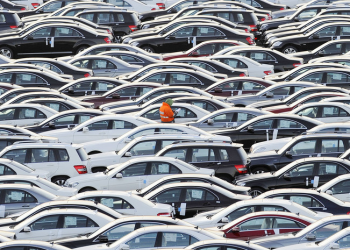 Автоюрист предложил ввести в РФ бонусную программу для водителей