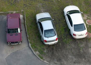 Новые автоштрафы в Петербурге: цель, результат и мнения экспертов