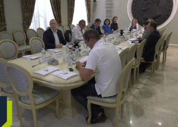 Контроль за строительством автодорог предложили передать общественникам