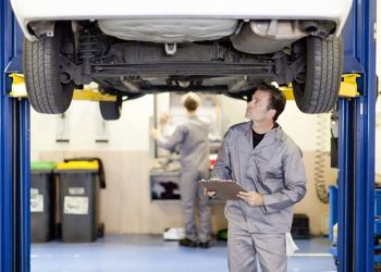 Эксперты обсудили, что делать с проверкой техсостояния автомобилей