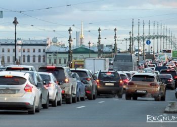 «Освободить место для барских карет»: о платном въезде в центр Петербурга