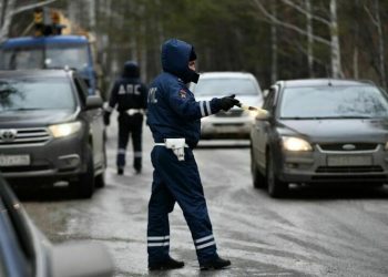 Доездились! За многократную езду без прав предлагают забирать автомобиль