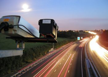 В Общественной Палате обсудят, кто должен контролировать дорожные камеры