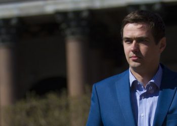 Холодов объяснил схему работы с коммерческими МРЭО, связанную с обысками у генералов МВД