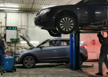 Автоэксперт назвал пункты, которыми следует ограничить техосмотр