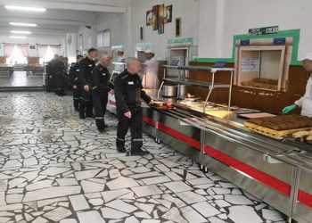 На свободу с трудовой книжкой