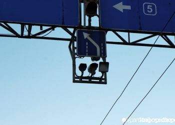 В Совфеде прозвучала идея лишать водительских прав за три штрафа с дорожных камер