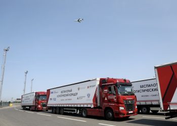 Чем обернётся запуск беспилотных грузовиков по трассе M-11 для петербуржцев?