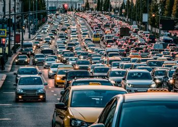 В ГИБДД без ОСАГО и штрафы дилерам за допы: все изменения для водителей