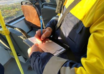 В России вводят систему поощрений за информацию о нарушителях ПДД