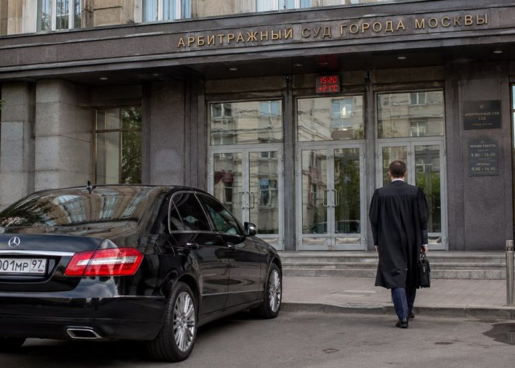 Как действовать, если автомобиль арестован судебными приставами